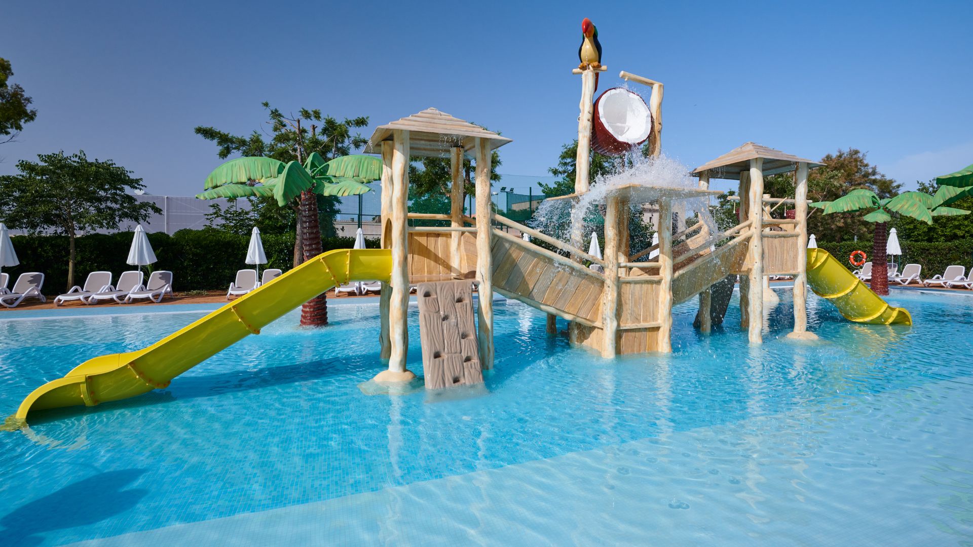 protur-safari-park-services-aparthotel-mallorca-with-children